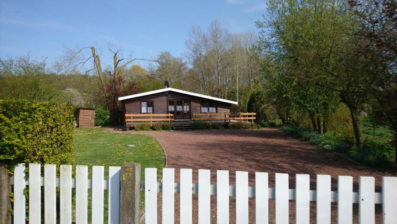 Chalet De Vacances Guisy ภายนอก รูปภาพ